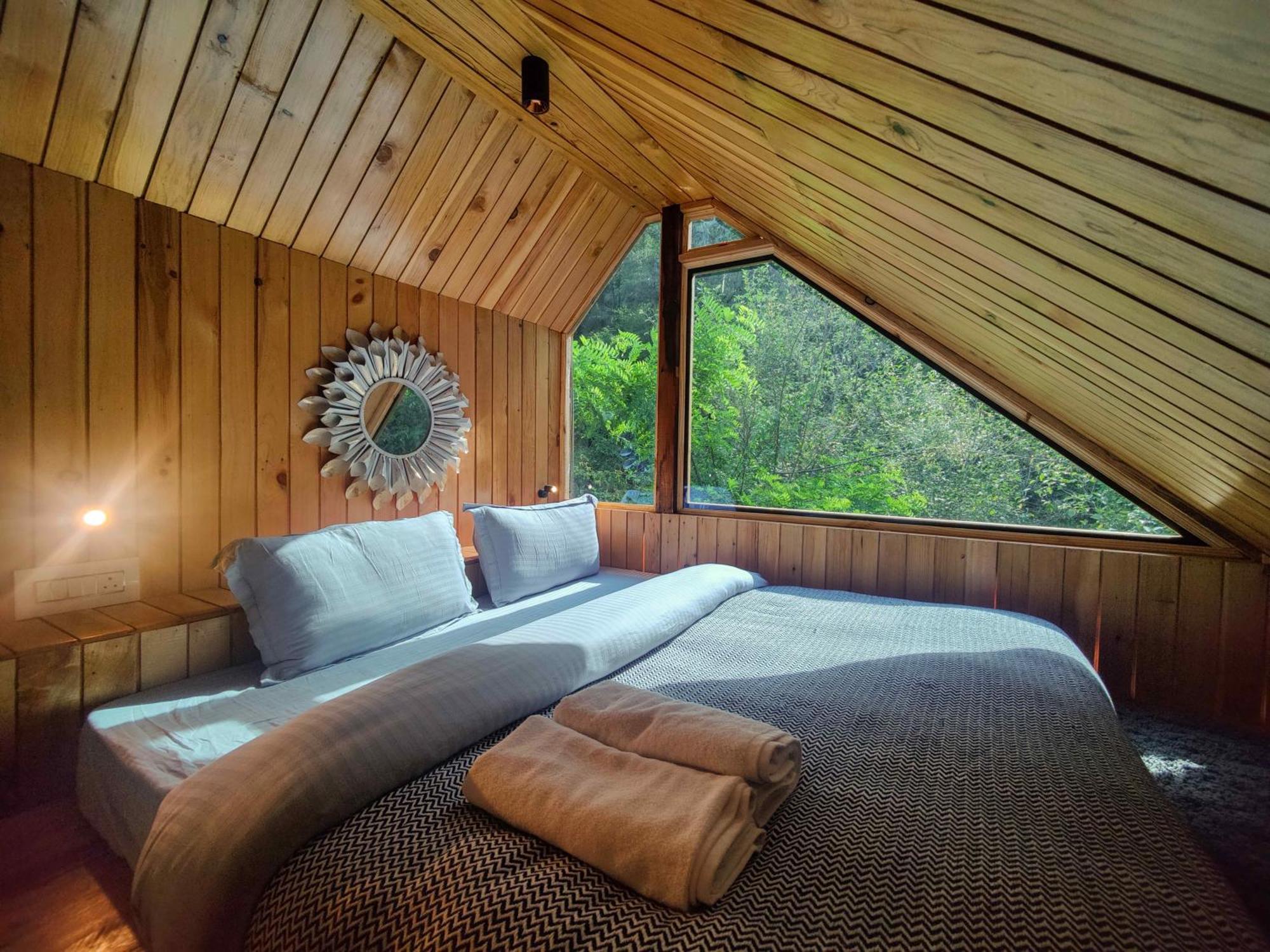 Whoopers Boutique Resort Jibhi Exteriér fotografie